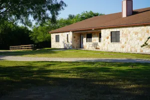 Image of Country-style Oasis! The perfect family get-away. VIEW OUR VIDEO!