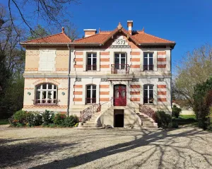 Image of VILLA 1892 - 5 * bourgeois house in Burgundy near the Champagn vineyards