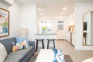 Image of Turtle Retreat - Easy 2 minute walk to the Ocean!