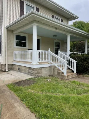 Image of House close to Pine Lake and bike trails.