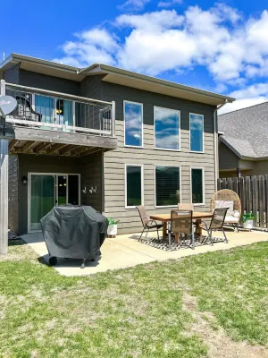 Image of Cabin 148 -Beautiful Okoboji Vacation Rental at Bridges Bay