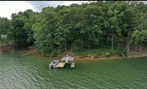 Image of Cheerful cottage on a lake, Covered Dock, 3BD, 2BA