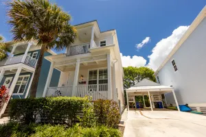 Image of Angler’s Reef house. Paddle or Kayak to sandbar. Lic #24-0055