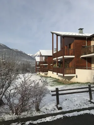 Image of Guillestre T2 with terrace, close to shuttles to Queyras resorts