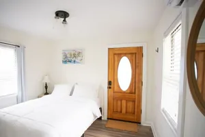 Image of Cozy Studio - Blocks from the Ocean!