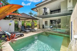 Image of Fresco Tropical: Private Pool Haven by Golf Course
