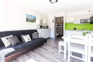 Image of Appartement duplex Saint-Lary 6 pers, 2 ch, mezzanine, balcon - FR-1-296-302