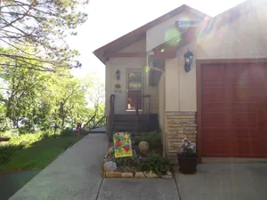 Image of Relaxing Lake Home on the Edge of Kettle Moraine State Forest