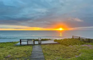 Image of Rare Ocean-front near San Francisco. Sunsets, whale watching in seaside luxury