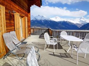 Image of Chalet, sauna, terrace, balcony, fireplace or stove, parking, tv, 120m², Thyon