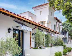 Image of Casa De La Vina - Boutique Apartments in Downtown Santa Barbara