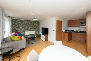 Image of Pass the Keys Lovely Central Reading Flat