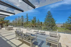 Image of Coast Apartment 17