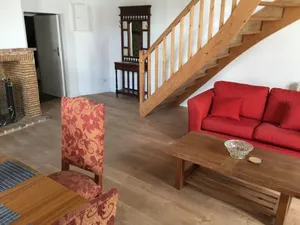 Image of Centrally located apartment in one of the oldest buildings in Chalus.
