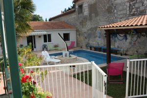 Image of Gîte laccalmie17 2-star holiday rental with swimming pool 2 Km from town center