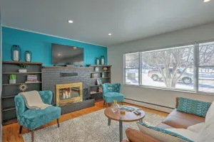 Image of Stylish Home, Great Location