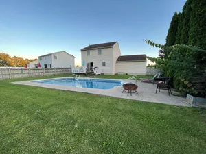 Image of 3 bedroom house with fenced in yard and pool close to Syracuse