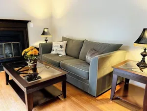 Image of 3 Story SF Home - 5 BDR 3.5 Bath - Prime Location!