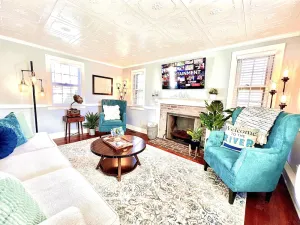 Image of Historic Alston-Charlotte Cottage in Downtown New Bern!