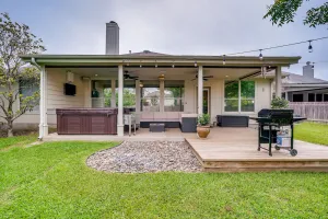 Image of ✫Gorgeous Round Rock Villa | Sleeps 8 | Hot Tub✫