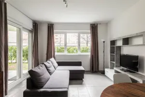 Image of Bright one-bedroom apartment with garden close to Lugano Centre - PRESTIGE 5