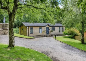 Image of Luxury and contemporary styled lodge.