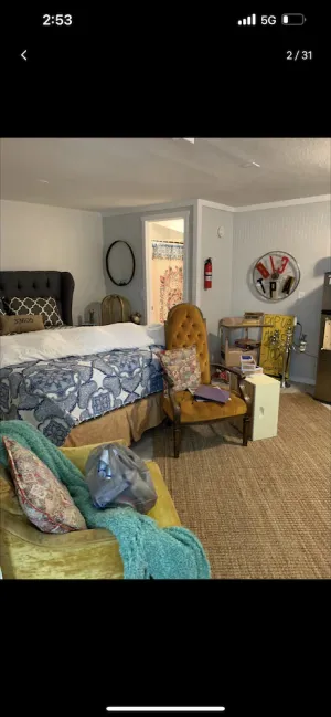 Image of Canary Ann Studio: Minutes to Downtown Tampa, Historic Ybor, Cruise Port, Amalie