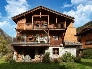Image of Lake-view chalet in Tignes, close to ski area