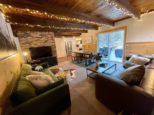 Image of The Bubbly Bear - Attitash, N Conway, Relaxed Luxe