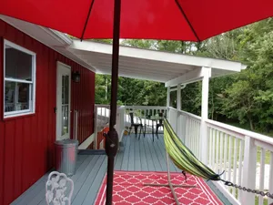 Image of Narcissus Place-non smoking
