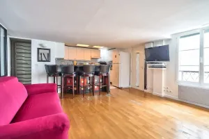 Image of The Perfect Parisian 2 bdrs flat at Le Marais