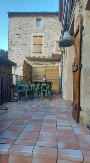 Image of 4-bedroom country house
