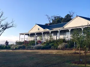Image of Luxury Accomodation, Farm Stay, Stunning views near Daylesford
