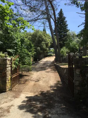 Image of Beautiful guest house 60 M², 3*, in a quiet place with trees, closed property