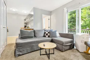 Image of 2BR Duplex, Easy Walk to Downtown Ann Arbor