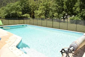 Image of 5-bedroom house with pool