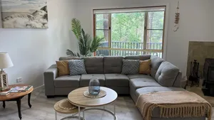 Image of Smiths Tree House