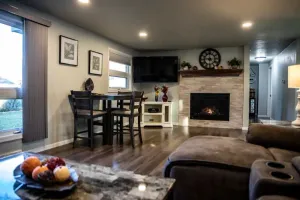 Image of Cozy & Cheerful Home-2 Levels of Comfort!