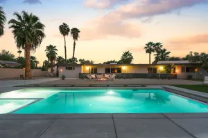 Image of Designer Hideaway