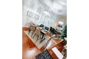 Image of Lovely 2BR\/2BA Condo with indoor\/outdoor living