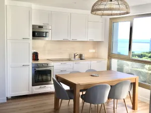 Image of SEA VIEW, 50 M from the BEACH, Brand New Apartment 2 Bedrooms, PARKING, EVERYTHING ON FOOT!