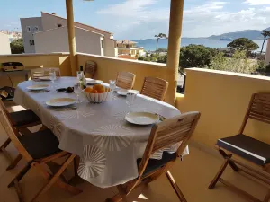 Image of Secure luxury furnished apartment of 100m² facing Calvi bay