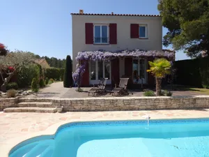 Image of Provencal villa, heated pool, on Pont-Royal Golf Course