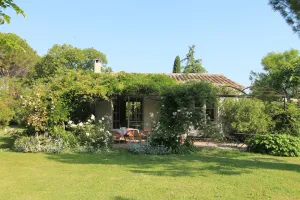 Image of Le petit oiseau - For a romantic holiday in the Provence!