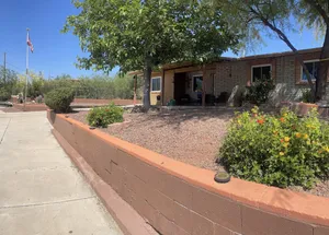 Image of Quiet spacious home in Cul-de-sac near downtown