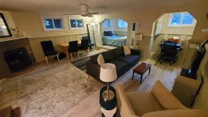 Image of Charming, quiet, and 7 min walk to zoo, Metro, and restaurants