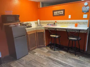 Image of DAH Suites are clean, affordable private rooms with in a country setting.