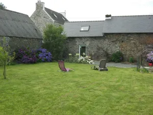 Image of cottage at the foot of the mountains of arrée, 10 minutes of Morlaix Bay