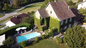 Image of Charming 17th century manor house