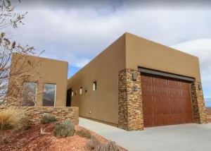 Image of Lake Powell Luxury: Brand New 4BR Home, Boat-Friendly 50ft Garage